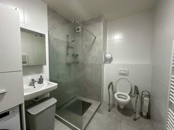 Na predaj - 1,5-izbový byt s parkovacím miestom - Šaca - 10