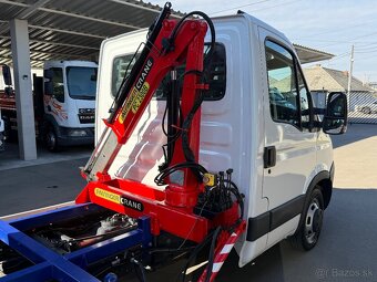 IVECO DAILY TROJSTRANNÝ SKLÁPAČ + HYDRAULICKÁ RUKA do 3,5t - 10