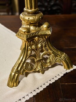 Párové neogotické mosadzné svietniky z 19. storočia - výška - 10