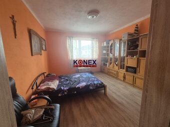 NA PREDAJ priestranný rodinný dom len 5 km od Kapušian - 10