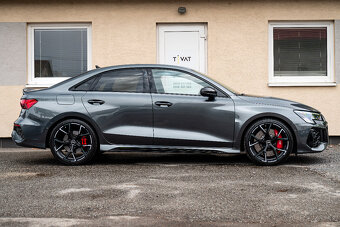 Audi RS3 2.5 TFSI quattro S tronic - 10