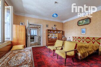 Na predaj rodinný dom s veľkým pozemkom | Komárovce - 10