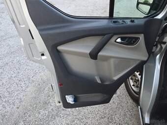 Ford Tourneo Custom 2.2 TDCI _ L2 _ 9 miest - 10