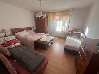 PREDAJ: Rodinný dom-chata, 639 m2; Dolná Bzová-Podkriváň, 18 - 10