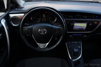 Toyota Auris 1.8 Hybrid Comfort 2015 - 10