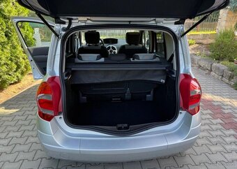 Renault Modus 1,2i GRAND pravidel.servis benzín manuál 74 kw - 10