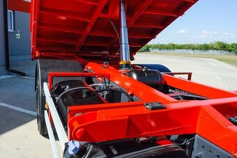 MERCEDES BENZ AXOR 1824 TROJSTRANNÝ SKLÁPAČ / VYKLÁPAČ EU4 - 10