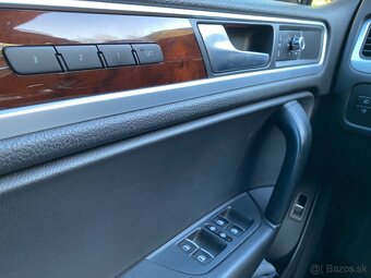 Volkswagen Touareg 3.0 V6 TDI 176kW CASA - 10