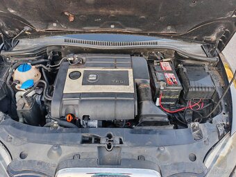 Seat Leon 2,0 TFSI bwa xenon,navi - 10