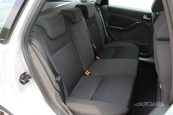 Ford Focus Combi 1,6 TDCi 66 kW - 10