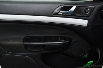 Škoda Octavia Combi 2.0 TDI Ambiente - 10