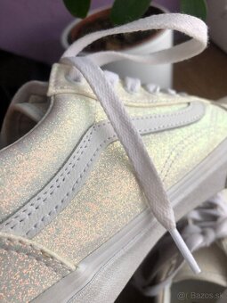Trblietavé tenisky Vans - 10