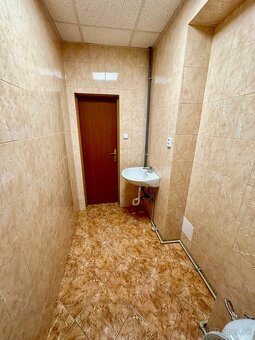 Priestory s umývadlom – 36 m2 – Moyzesova ul., Košice - 10