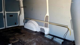 Volkswagen Transporter T5 2.0 TDI-103kw 140k LONG - 10