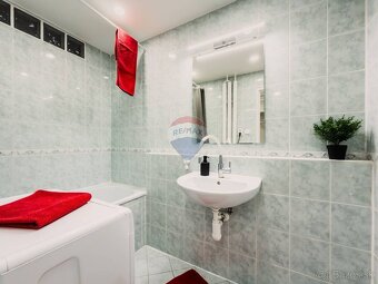 Zrekonštruovaný 1izbový byt na skok od centra na predaj - 10