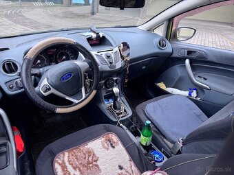 Ford Fiesta 1.4 TDCI - 10