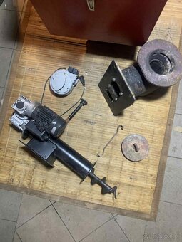 Šnekový podavač so zasobnikom - 10