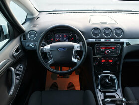 Ford S-Max TITANIUM 2012 2,0TDCI 140k, ťažné zar., 7sedadiel - 10