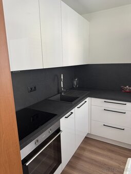 2-izbový byt na prenájom v Piešťanoch, Sídlisko Adam Trajan - 10