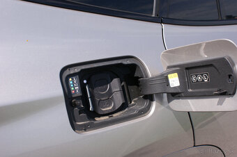 BMW iX3 A/T 210kW - 10