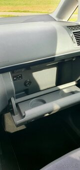 VW Touran 2.0tdi DSG 130kw r.v. 2014 - 10
