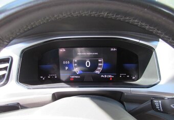 VW T-Roc 2023 1.5TSi 150k DSG virtual, full LED, odpočet DPH - 10