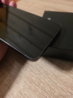Samsung Galaxy S23 256gb čierny - 10