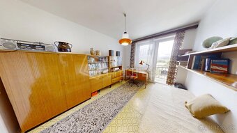 Rodinný dom s 8árovou záhradou v obľúbenej lokalite mesta - 10