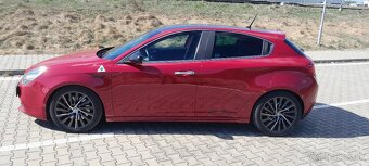 Alfa Romeo Giulietta TBI QV - 10