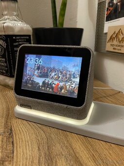 Lenovo Smart Clock 2 + wireless charging dock - 10