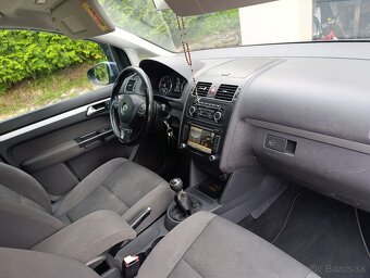 VW TOURAN 1.6TDi 77kW 2011 - 10