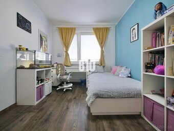 REZERVOVANÉ - Kompletne zrekonštruovaný 3i byt s výbornou di - 10
