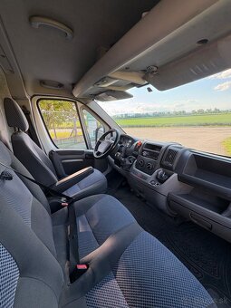 Citroën Jumper 2.2 HDi – 88 kW L1H2 - 10