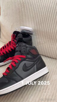 Nike Air Jordan 1 High OG Black Satin - 10