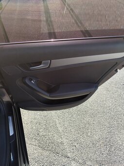 Audi A4 B8 2.0Tdi - 10