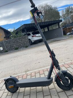 Elektrická kolobežka Xiaomi 5EU - 10