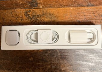 Apple Watch 5 40mm - 10