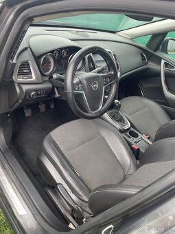 Opel Astra J 1.4 103kw 2010 - 10
