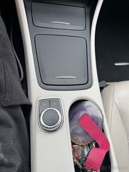 Mercedes Benz A250 - 10