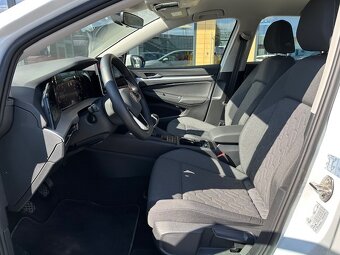 Volkswagen Golf 8 1.5 TSI 110kW Life - 10