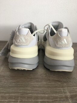 ADIDAS AVRYN_X SHOES - 10