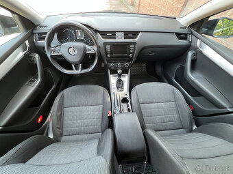 ŠKODA OCTAVIA 3 KOMBI 2.0TDI 110kw ELEGANCE M2015 6°DSG ČR - 10