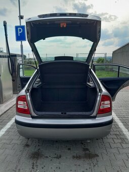 Octavia tour benzin - 10