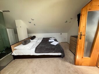 Ponúkame na predaj krásny mezonetový apartmán v Donovaloch - 10