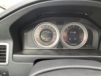 Volvo V70 d5 2007 Kombi - 10