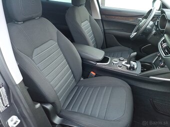 Alfa Romeo Stelvio 2.2 FACELIFT 2021 1.majiteľ - 10