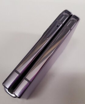 Samsung Galaxy Z Flip 4 - 10