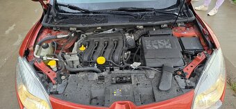 Renault Megane Coupe 1.6 16V - 10