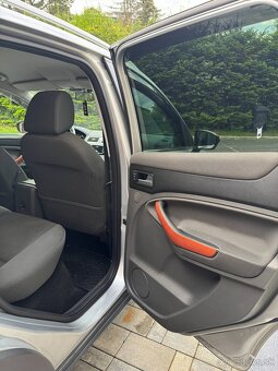 Ford Kuga 2.0 TDCi - 10