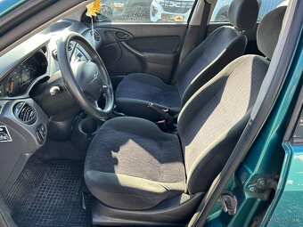 Ford Focus 1.6 16V Ambiente - 10